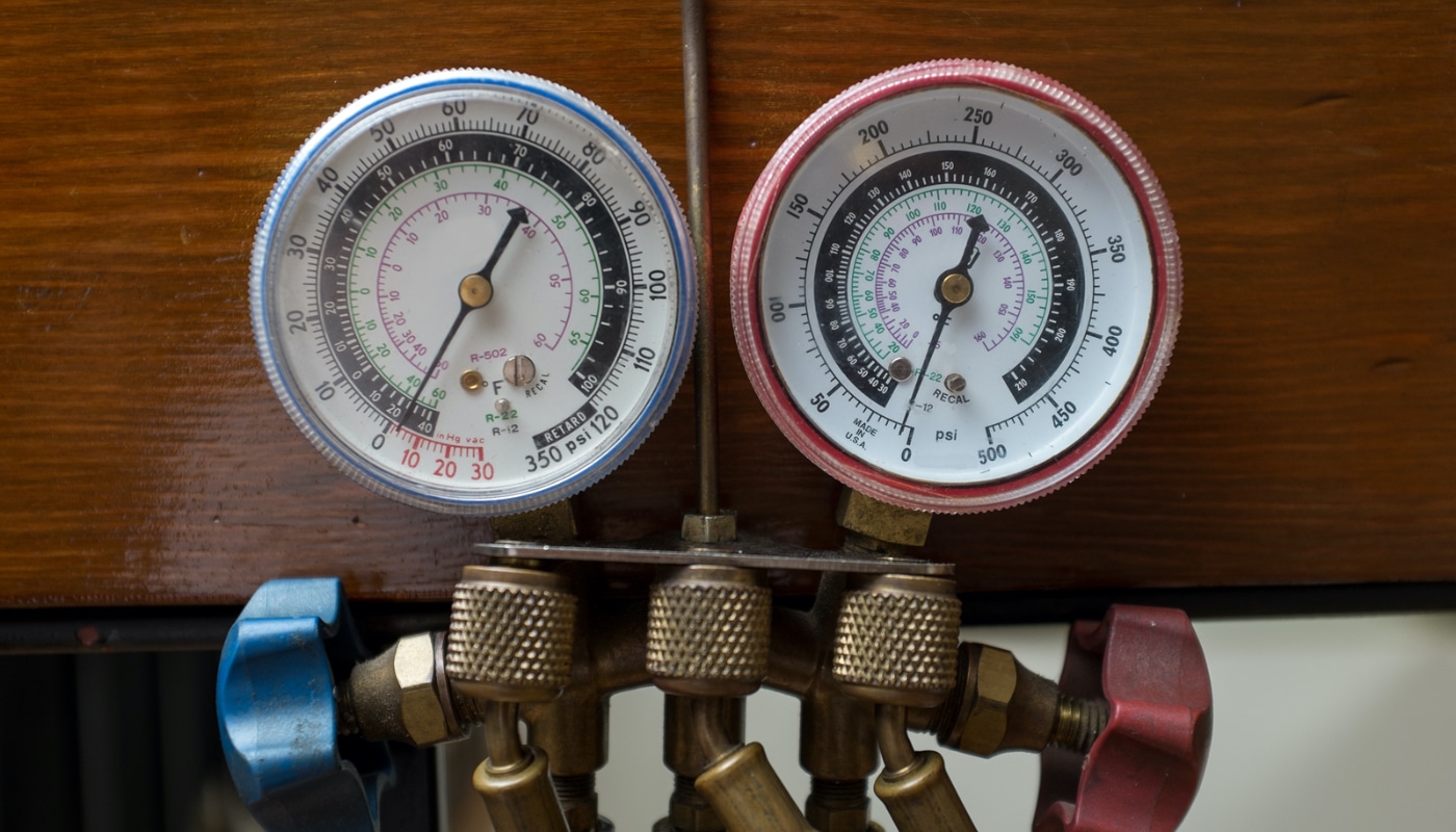 Technicians Guages Close Up@2x Technicians Guages Close Up@2x